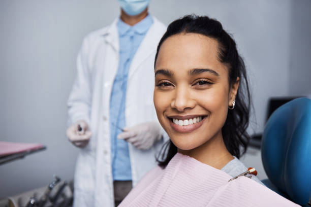 Best Wisdom Tooth Removal  in Wayne City, IL